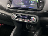 オートエアコンで快適な車内温度を演出してくれます!