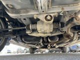 下回りの状態です。錆が少ない車です。