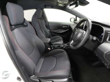 スタイリッシュな室内で運転もしやすいです♪使い勝手の良い配置も考えられています!!
