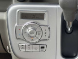 快適オートエアコン付♪設定温度をキープし車内を快適な温度に保ちます♪