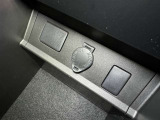 シガーソケット用の充電器が使用可能です!
