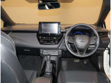 オシャレなインテリアで運転する気分も盛り上がりますよね^^