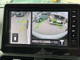 狭い道でのすれ違い、左側のガードレールや側溝が見えないと不安になりませんか?アラウンドビューモニターならバックカメラに加え、発進時に前方や周囲の確認、すれ違い時の助手席側下方の確認も出来て安心です♪