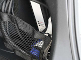 車載の充電ケーブルです。