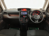 ナビやバックカメラ、ETC車載器など便利な装備を揃えたトールが登場しました!お手入れがしやすいシルバーメタリックカラー♪取り回しの良いサイズで使い勝手もばっちりです!