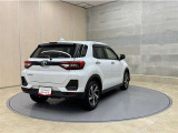 お車をご購入時のみご入会頂ける「メンテナンスパスポートUプラン」がございます。定期点検と次回車検整備費用を前払い頂くことでお得に整備をお受け頂けます。