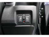 ◆◆両側電動スライドドア!!荷物で手が塞がる時など簡単にドアの開閉が出来ます!何より力いらずで開閉OK!女性やお年寄りにも優しい♪電動機能はOFFにもできますから元気なお子様の駆け出しも安心!