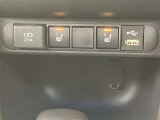 内部はこちらです。快適さと使い勝手を追求した車内空間で、安全な旅をお楽しみくださいませ。
