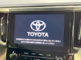 【純正9型ナビ】人気の純正ナビを装備。オーディオ機能も充実しており、Bluetooth接続すればお持ちのスマホやMP3プレイヤーの音楽を再生可能!毎日の運転がさらに楽しくなります!!