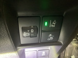 先進の安全装備がついています。詳しい装備内容、仕様等につきましてはスタッフにお問合せ下さい。