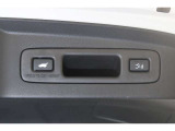 ☆電動リアゲート☆荷物で両手が塞がっていてもワンタッチボタンでリアテールゲートを自動で開閉できます。