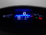 メーターも見易いレイアウトなので安心ドライブをサポートします☆