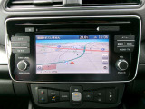 EV専用NissanConnectナビ装着。操作しやすいので毎日のお出かけも安心。