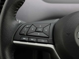 便利なステアリングスイッチ装備です。