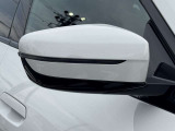 時を経ても深い魅力を放ち続けるBMW。より快適にお乗り頂くためにサポートプログラムをご用意しております。※認定中古車保証は登録日より最長4年間まで延長が可能です。