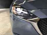 LEDヘッドランプ装備・消費電力が少なく明るいので夜間走行も安心して運転出来ます。
