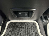 スマートフォンなど充電できます☆USBポートがございます♪