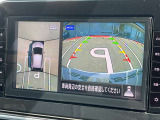 まるで真上から見ているような、視認性の良いアラウンドビューモニターです。駐車が苦手な方でもこれでらくらく駐車できますよ。