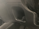 ドライブのサポート、車内の収納スペースも充実してます♪