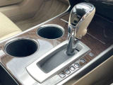 お車の在庫状況はネットからのお問い合わせですと営業時間外の場合、返信にお時間頂いております、在庫の確認をお急ぎの際は、営業時間内にお電話によるお問い合わせをお勧めします。