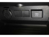 アクセサリーDC12Vソケット装備!USB端子ソケット装備!