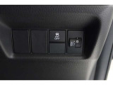 【横滑り防止装置】ドライバーの安全運転をアシストしてくれる装備が充実しています☆ドライバーの不安を安心へと変えてくれますね。