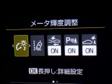 先進の安全装備ついてます。詳しい装備内容、仕様等につきましてはスタッフにお問合せ下さい。