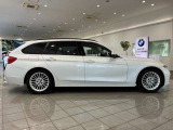 3シリーズツーリング 320d ラグジュアリー 