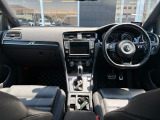 ゴルフ R 4WD 本革シート