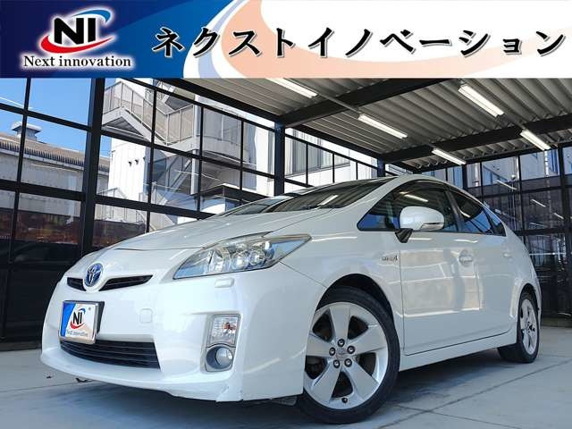 トヨタ プリウス 