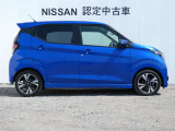 自動(被害軽減)ブレーキ、踏み間違い衝突防止アシスト、車線逸脱防止支援システム、横滑り防止装置などのセーフティ機能が充実してます。