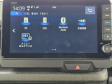 CD・DVD・フルセグTV・が楽しめ、Bluetoothにも対応しています。