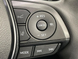 【レーダークルーズコントロール】高速道路での長距離走行が楽に!!自動で速度を保つクルーズコントロールが、衝突軽減システムと連携し、前方の車両を感知して車間を保つように速度調節してくれます!!