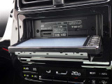 トヨタ認定中古車保証付!(1年間、距離無制限 HV車はHV保証付) 別途延長保証もご用意しております♪ ぜひ現車を確認にご来店ください