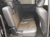 ゆとりある広々とした車内空間は、ドライブを始め買い物やレジャーなど、幅広く活躍します。一人でもみんなとでもお出かけを楽しみましょう!