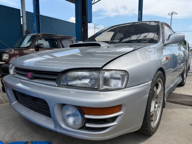 インプレッサ2.0 WRX 4WD