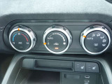 ◆禁煙車ですので目立ったシミや大きな汚れなどございません◆