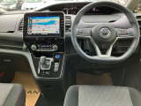 セレナ 1.2 e-POWER ハイウェイスターV 