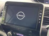 【純正10インチナビ】人気の純正ナビを装備。オーディオ機能も充実しており、Bluetooth接続すればお持ちのスマホやMP3プレイヤーの音楽を再生可能!毎日の運転がさらに楽しくなります!!