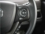 アダプティブクルーズコントロールが装備されており、高速道路での疲労軽減と燃費運転に貢献します!