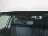 厳しい基準をクリアした高品質な中古車です。点検整備をしっかり実施しており、安心してお乗りいただける状態に仕上げています。ご納車後も快適にお使いいただける一台です。