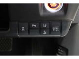 ホンダセンシング搭載!誤発進抑制機能・路外逸脱抑制機能・歩行者事故低減ステアリング・車線維持支援システム・先進車発進お知らせ機能など多彩な先進安全機能でより安全で快適なドライブを支援します。
