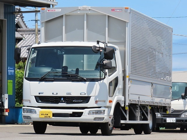 ファイター  2.85t ワイド アルミウイング