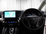 運転席に座ると☆こんな感じです♪