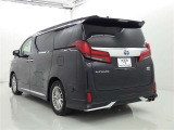 低燃費で環境にもやさしいハイブリッド車です。トヨタ専用診断機器でハイブリッドシステムを綿密に点検してあります!