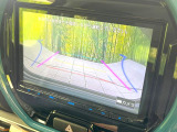 【バックカメラ】駐車時に後方がリアルタイム映像で確認できます。大型商業施設や立体駐車場での駐車時や、夜間のバック時に大活躍!運転スキルに関わらず、今や必須となった装備のひとつです!