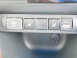 USB差込口 シートヒーター(運転席助手席両方にあります)