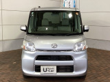 当社の車両には『安心して車選びをしていただくために』お支払い総額を表示しております。税金、自賠責保険料、登録費用、リサイクル料金が含まれており、県内登録及び届出で店頭納車の場合になります。