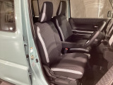 運転席の状態もグッド!年式・走行距離をほとんど感じさせない、大変きれいな室内です!