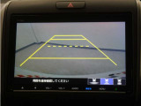 バックカメラ搭載です!車庫入れが苦手な人はもちろん、車両感覚に自信がある人にもお勧めです!見えない箇所が見えるようになるので、低い障害物や隠れてしまっている子供の存在等にも気付く事が出来ます。